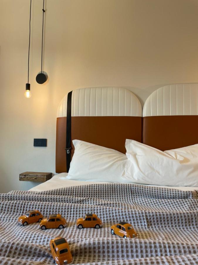 Iknos Accommodation 托尔托利 外观 照片