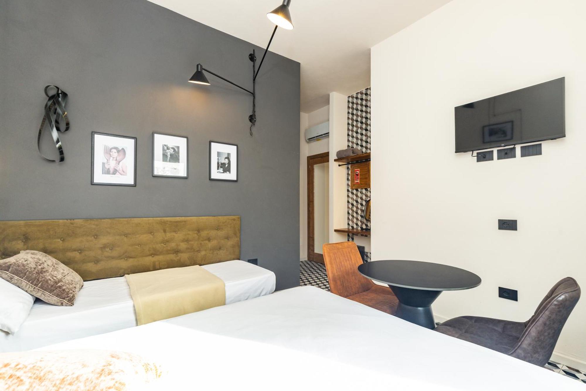 Iknos Accommodation 托尔托利 外观 照片