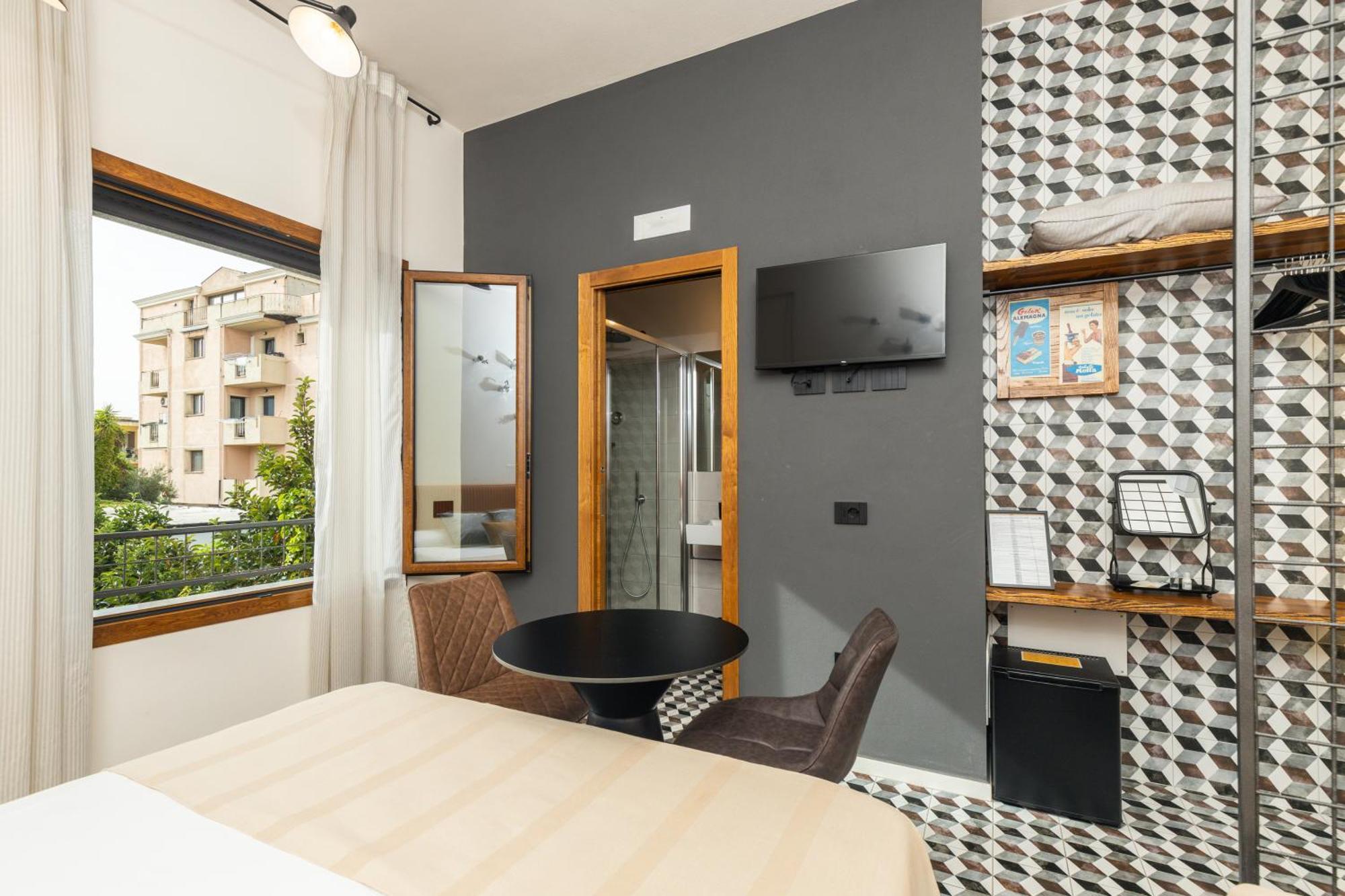 Iknos Accommodation 托尔托利 外观 照片