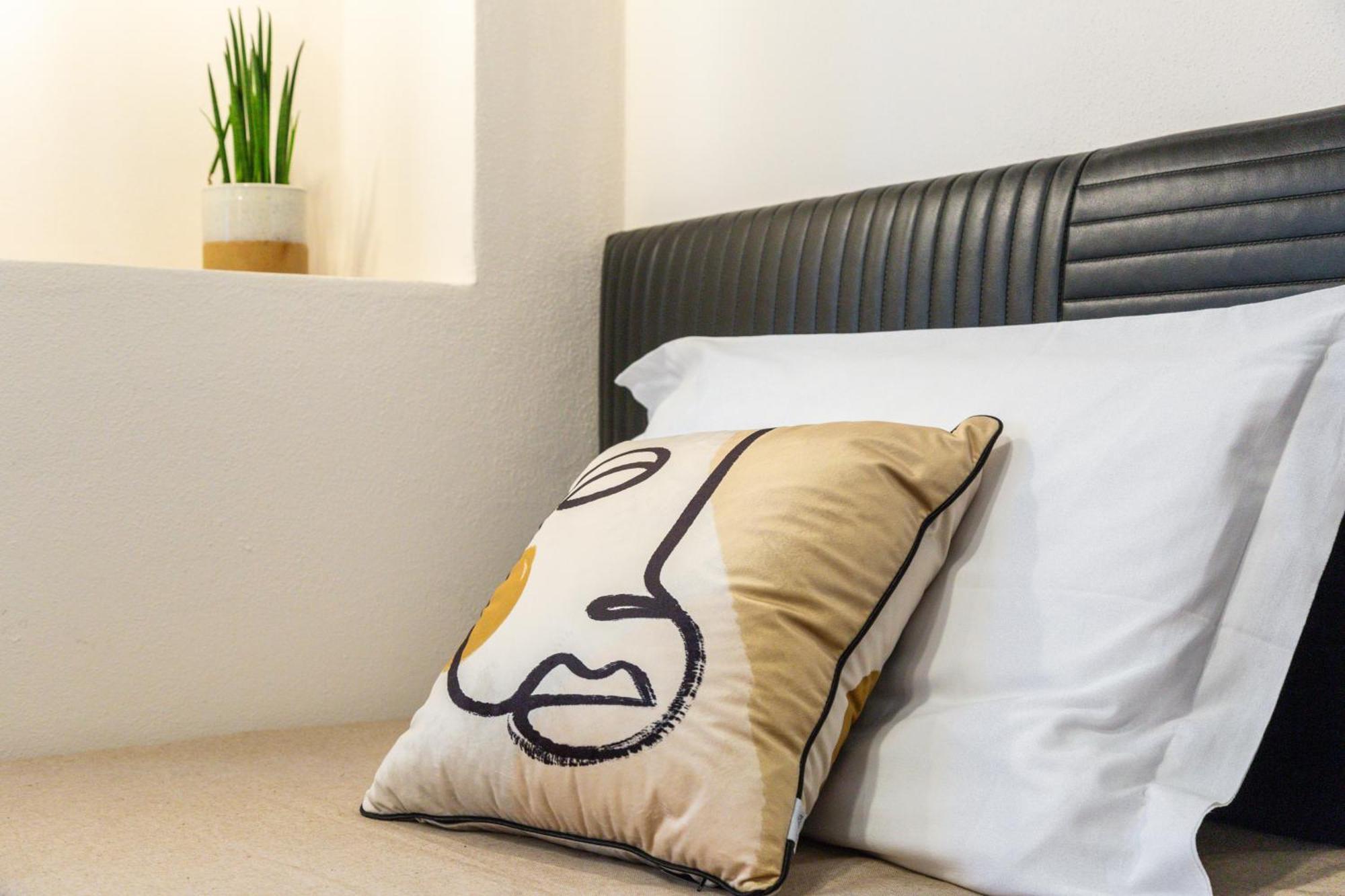 Iknos Accommodation 托尔托利 外观 照片